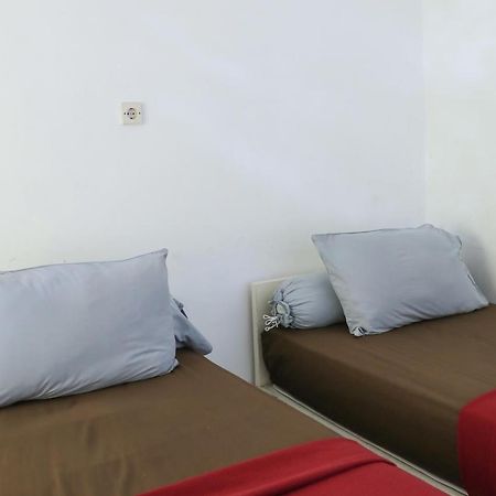 מטאראם Guest House Rumah Lombok Syariah מראה חיצוני תמונה