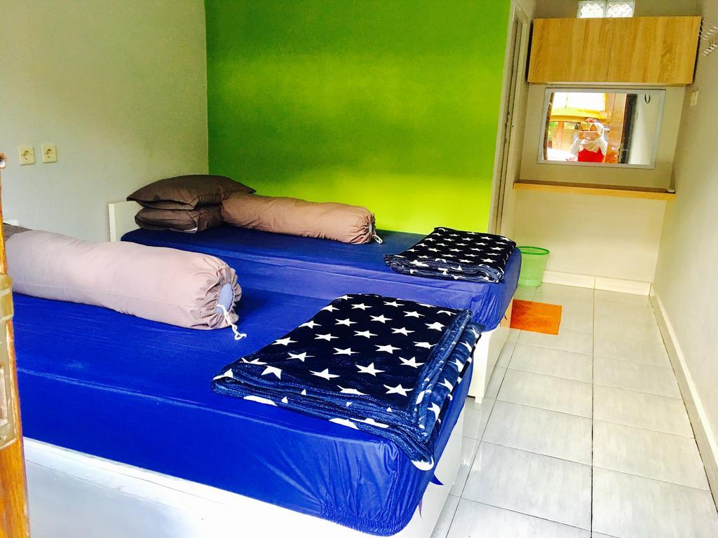 מטאראם Guest House Rumah Lombok Syariah מראה חיצוני תמונה