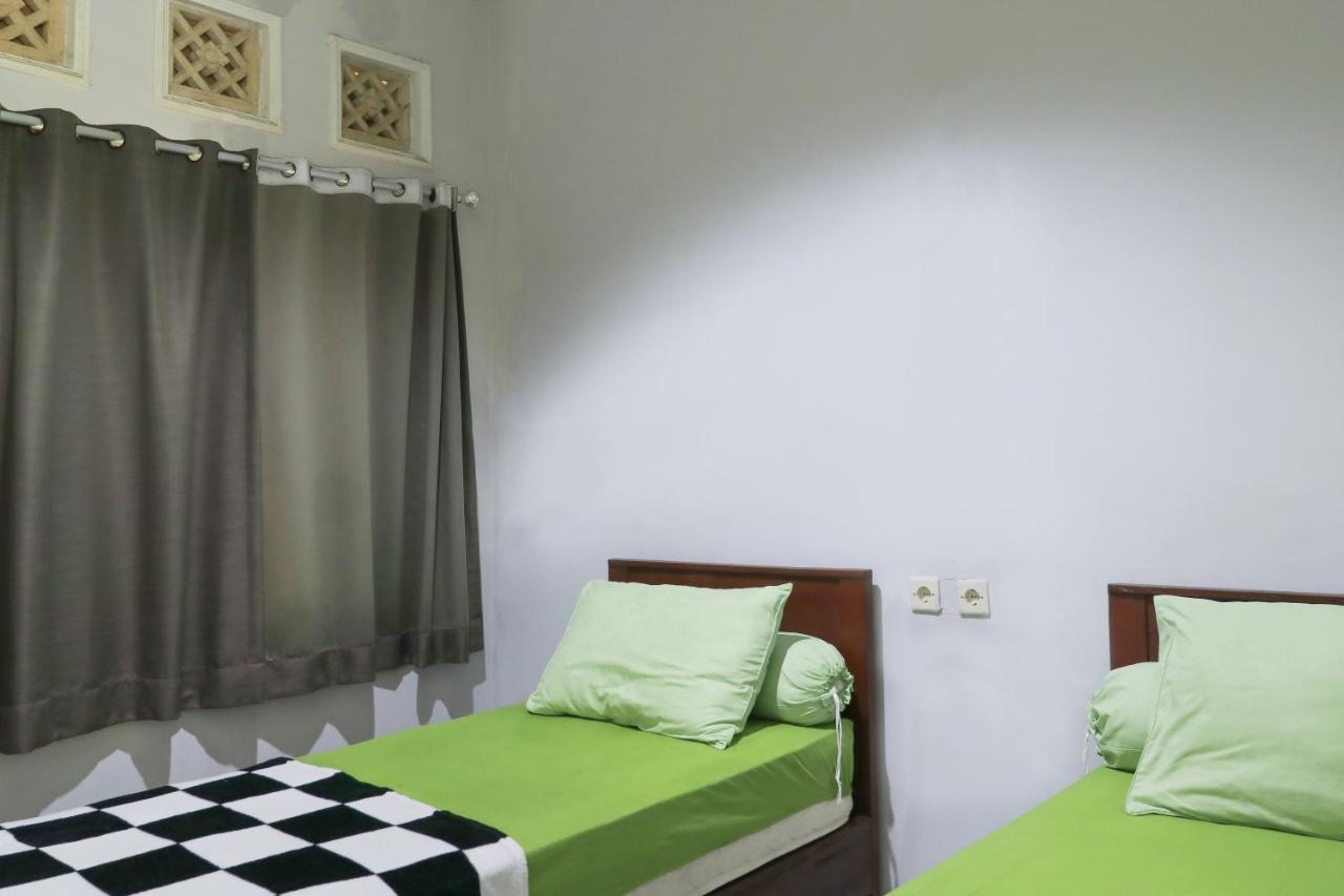 מטאראם Guest House Rumah Lombok Syariah מראה חיצוני תמונה