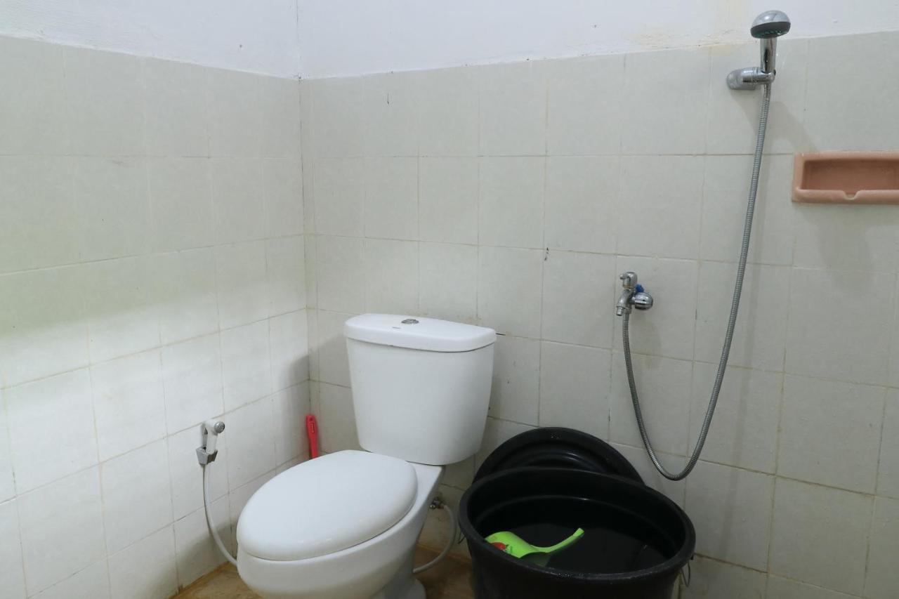 מטאראם Guest House Rumah Lombok Syariah מראה חיצוני תמונה